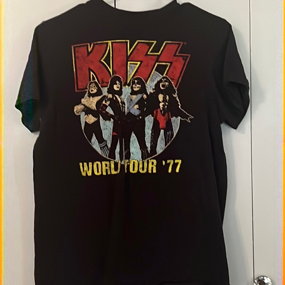 Kiss t-shirt